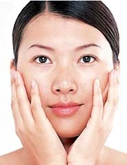 护肤:“夜猫族”美肤奇效4工序